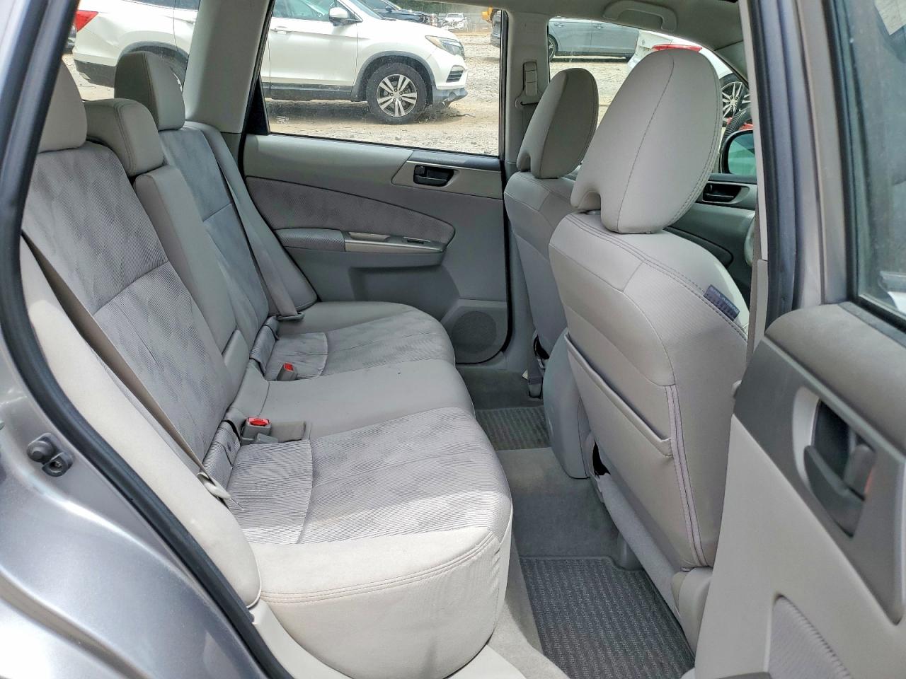 2010 SUBARU FORESTER