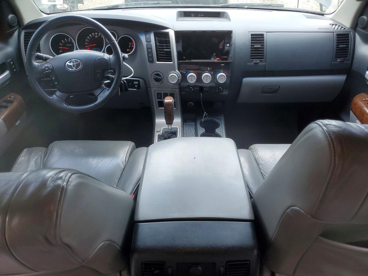 2010 TOYOTA TUNDRA