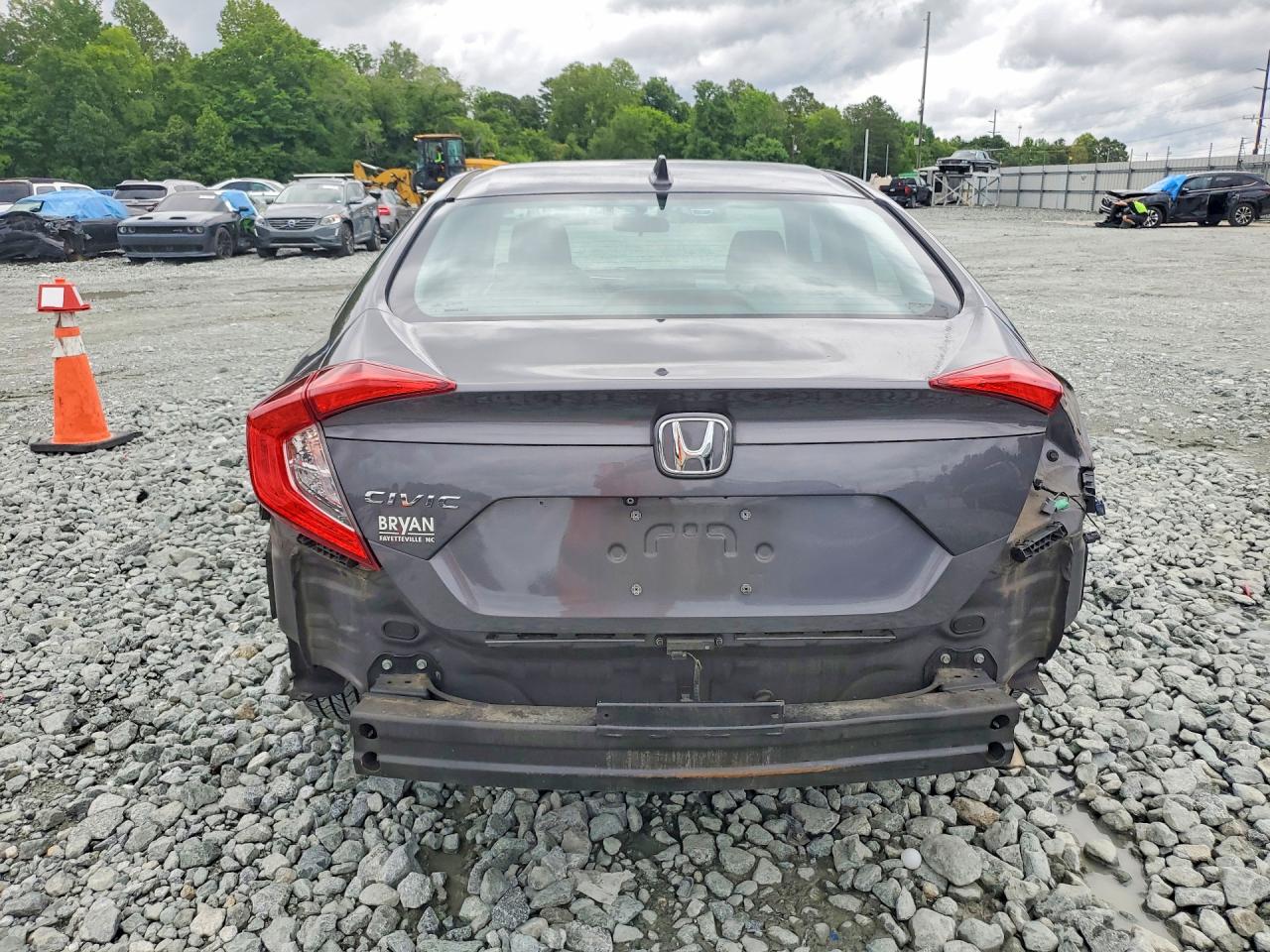 2018 HONDA CIVIC