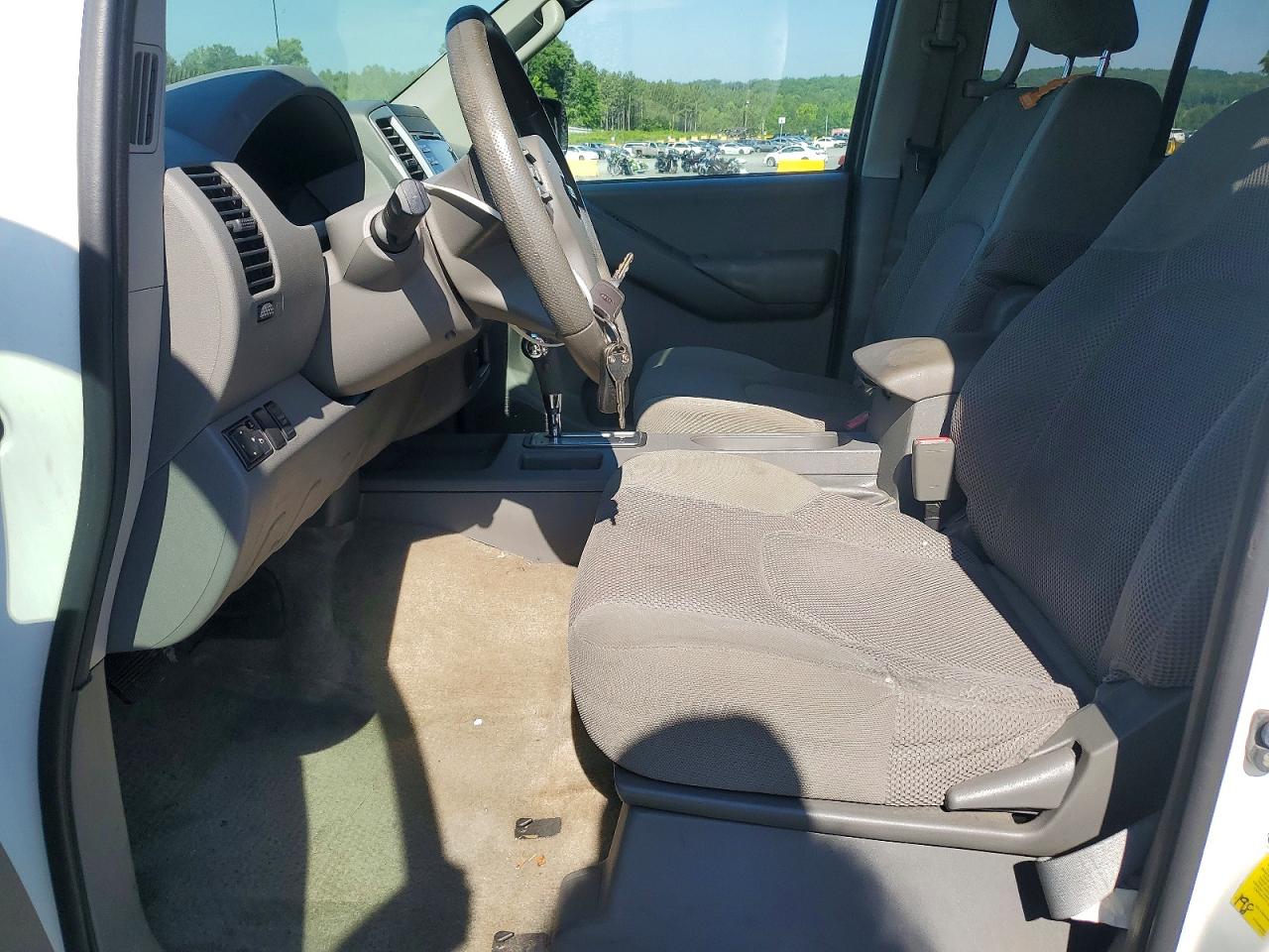 2014 NISSAN FRONTIER