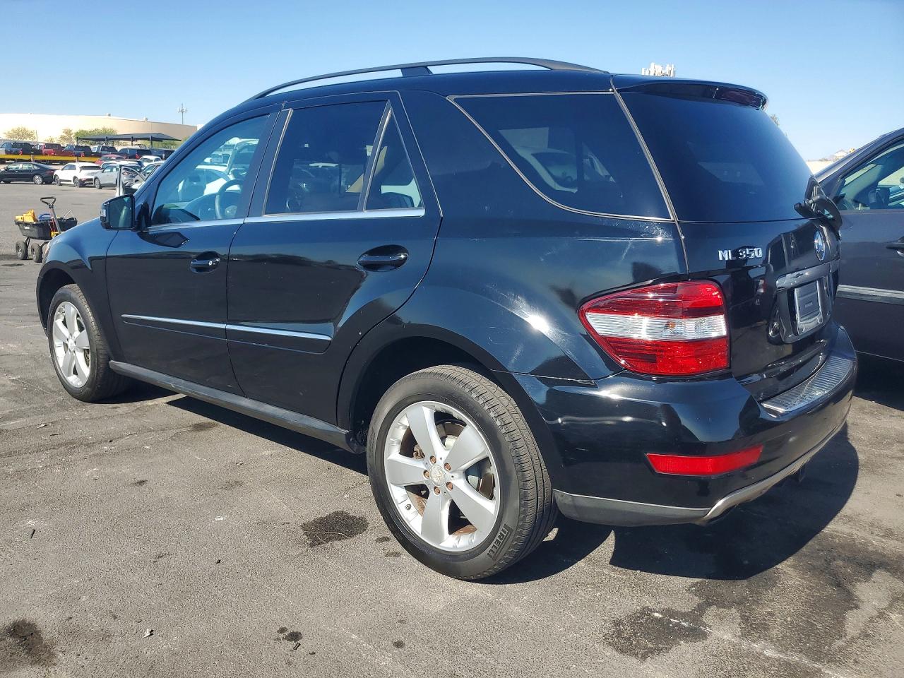 2011 MERCEDES-BENZ M-CLASS