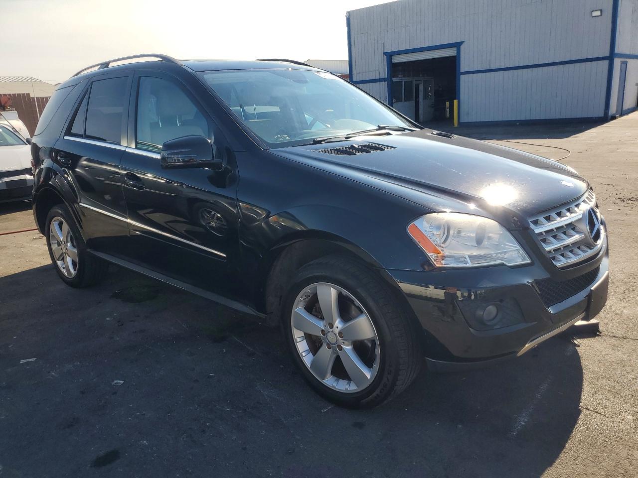 2011 MERCEDES-BENZ M-CLASS