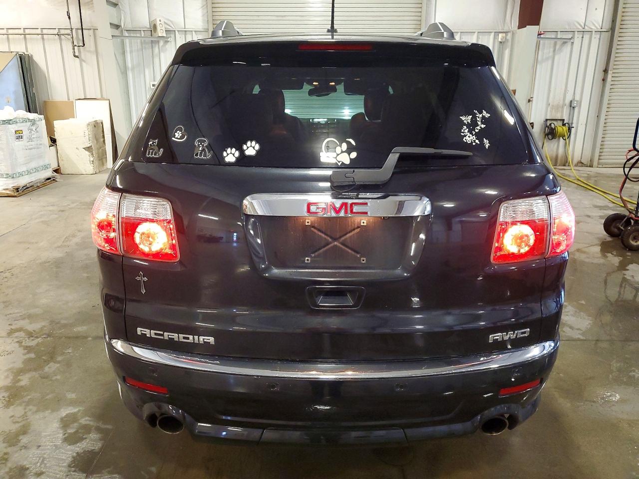 2012 GMC ACADIA DEN