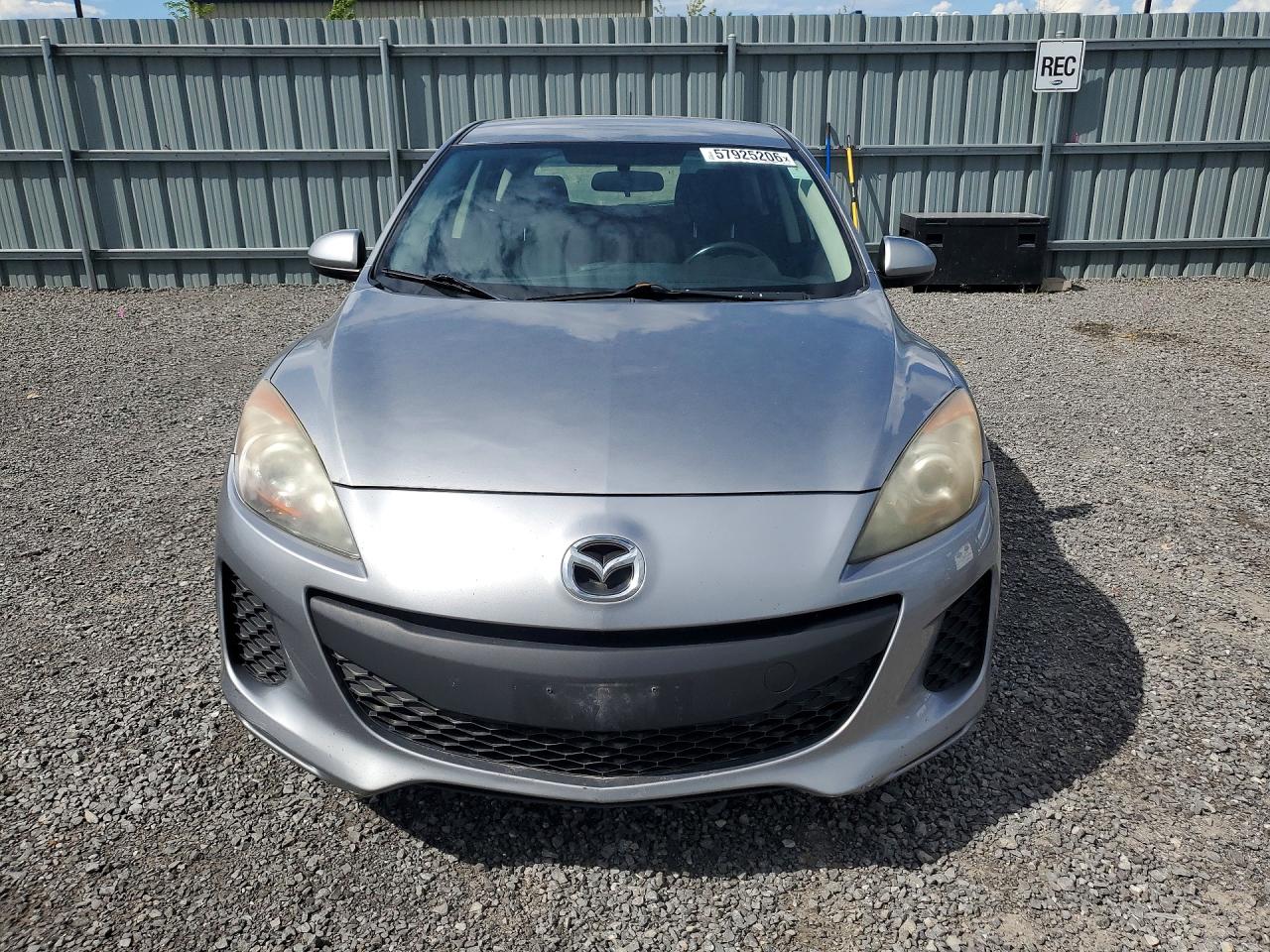 2013 MAZDA 3