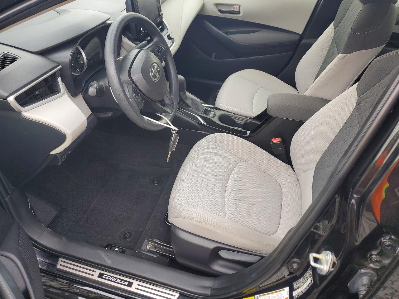 2022 TOYOTA COROLLA