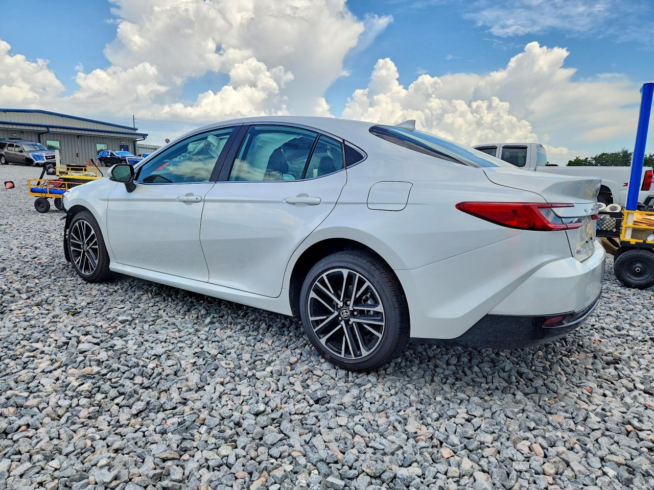 2026 TOYOTA CAMRY