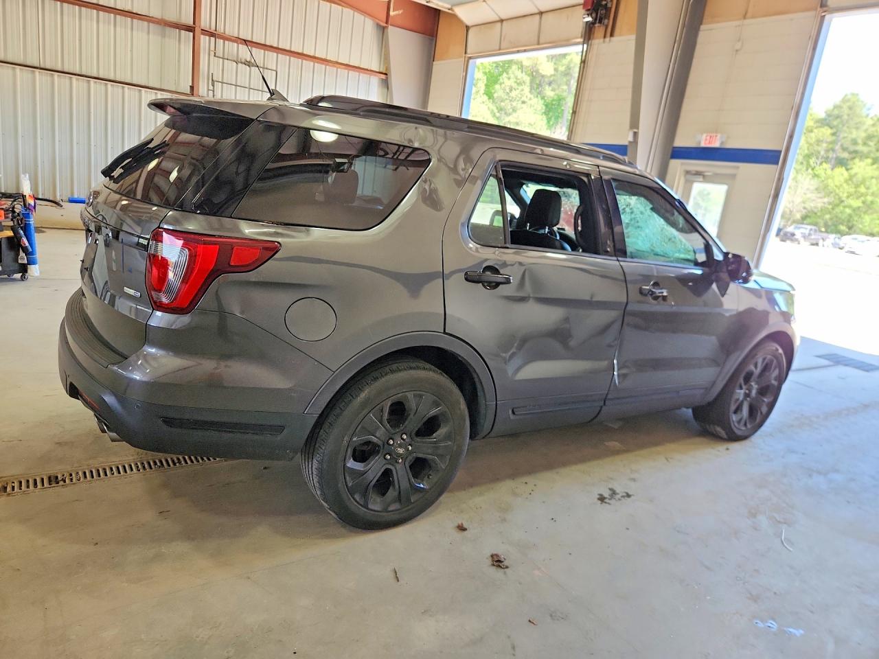 2019 FORD EXPLORER