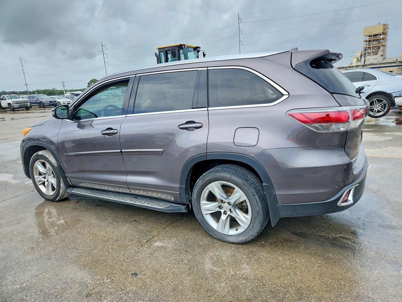 2015 TOYOTA HIGHLANDER