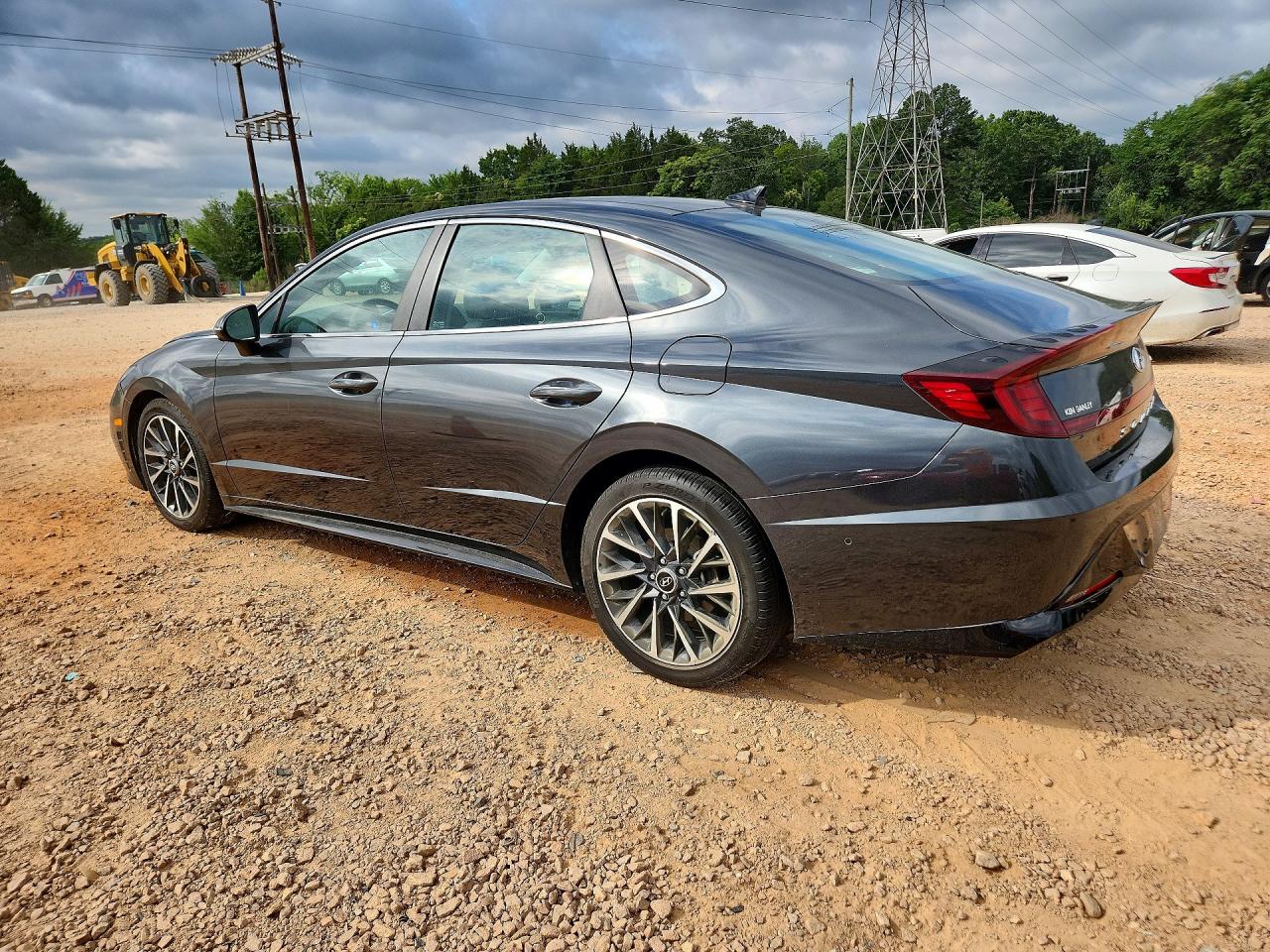 2023 HYUNDAI SONATA