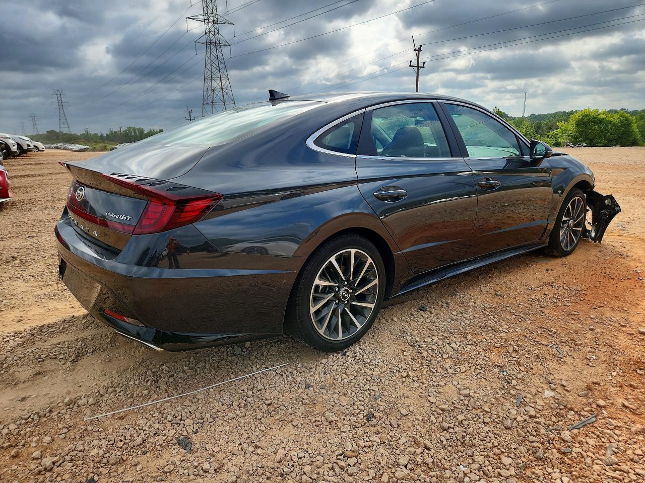 2023 HYUNDAI SONATA