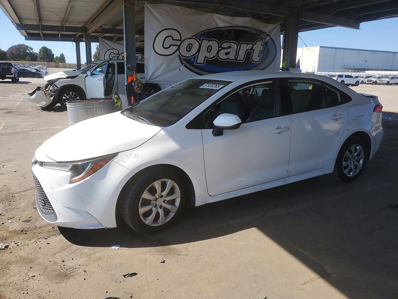 2021 TOYOTA COROLLA