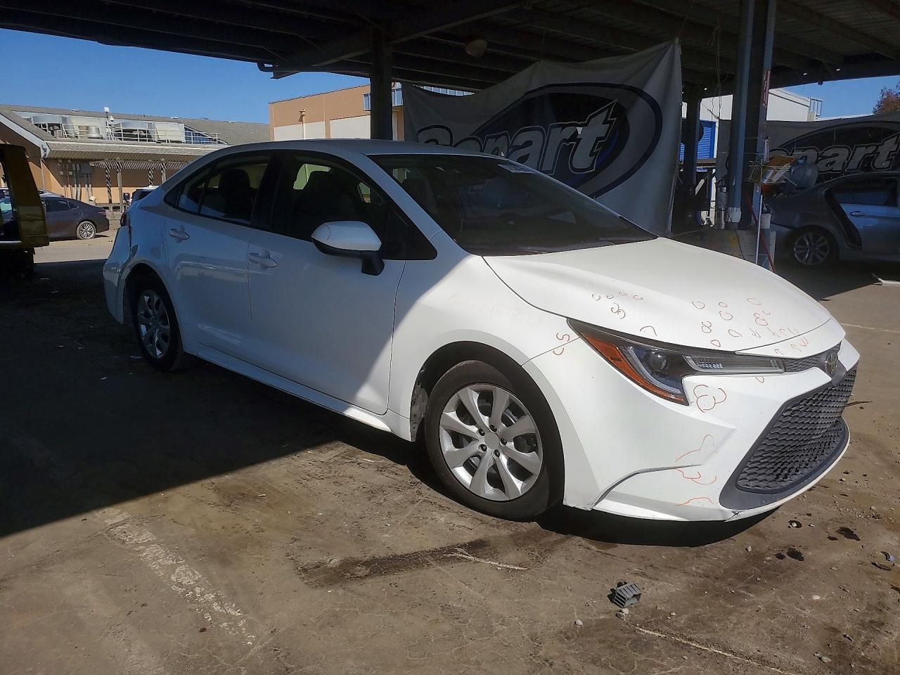 2021 TOYOTA COROLLA