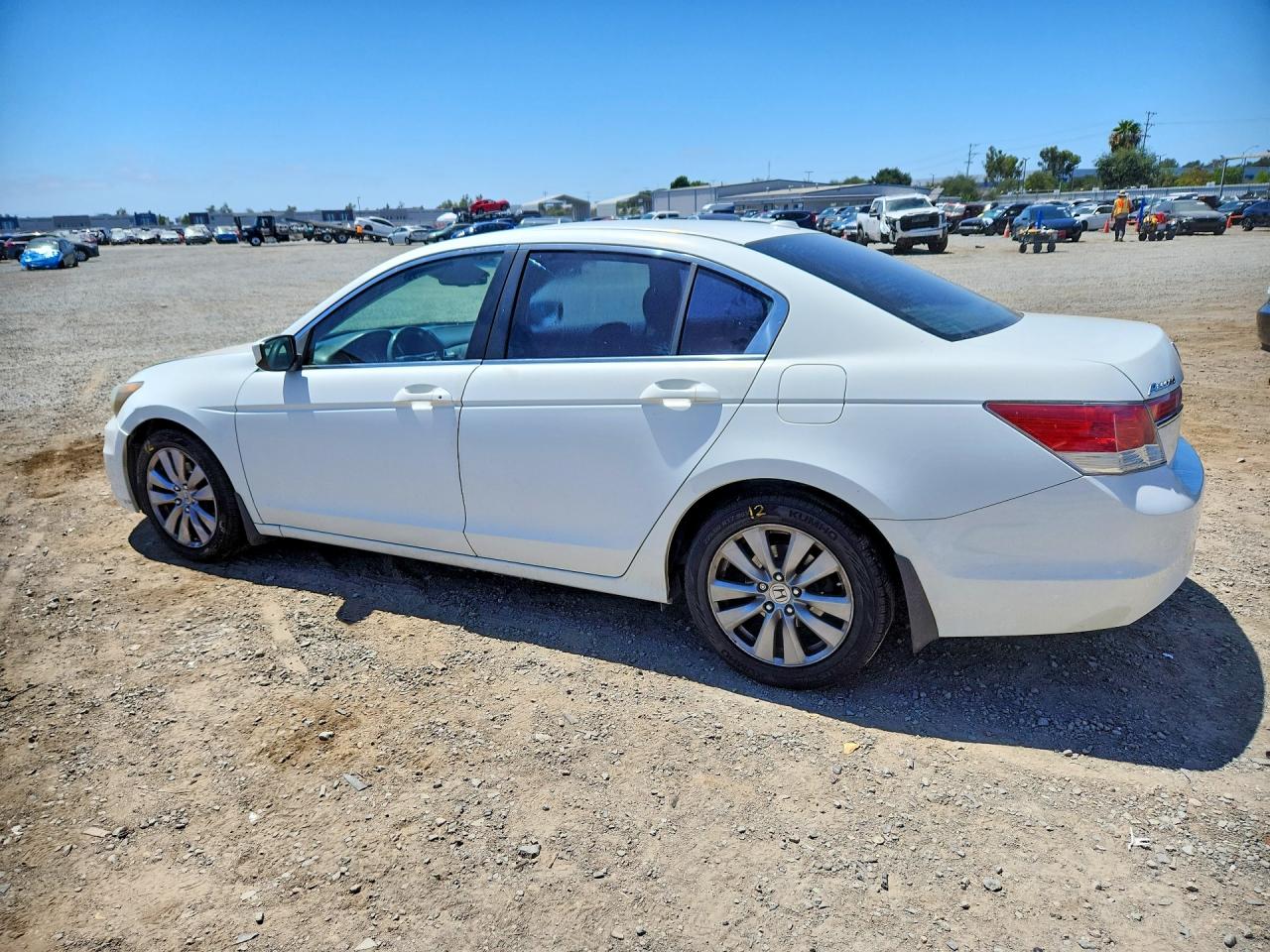 2011 HONDA ACCORD