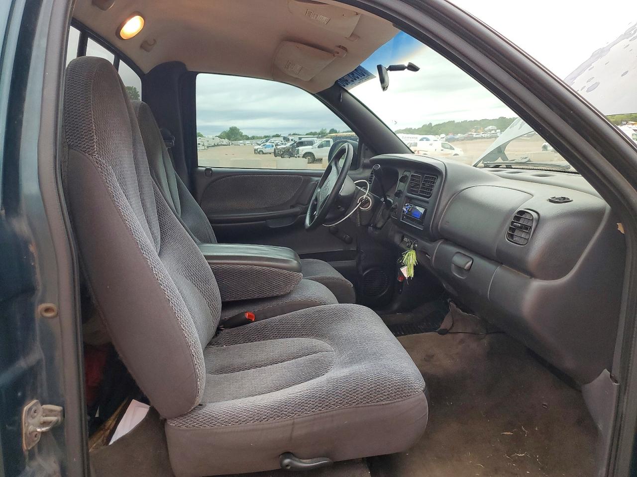 1998 DODGE DAKOTA