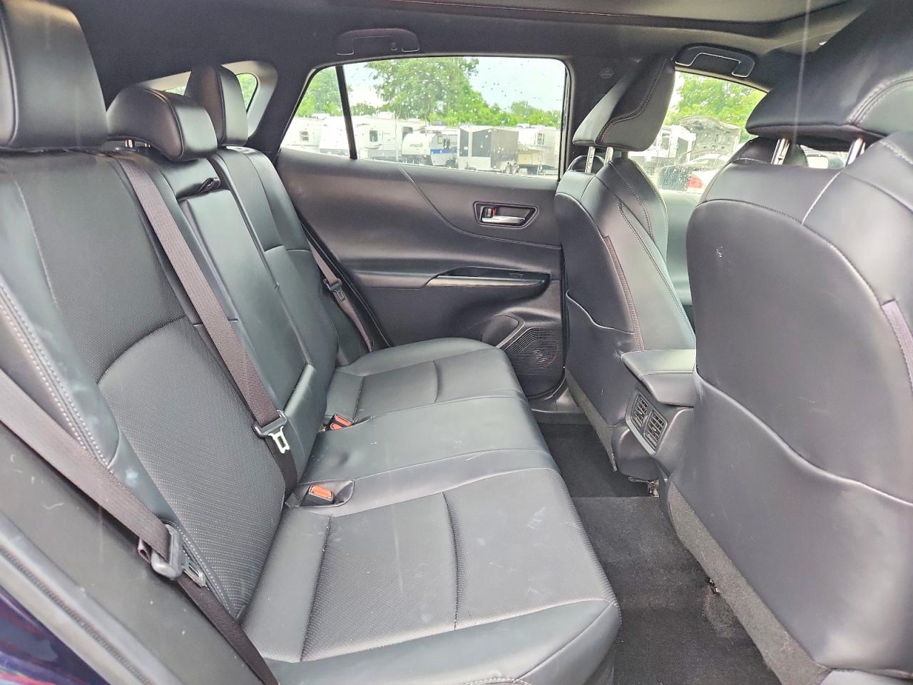 2021 TOYOTA VENZA