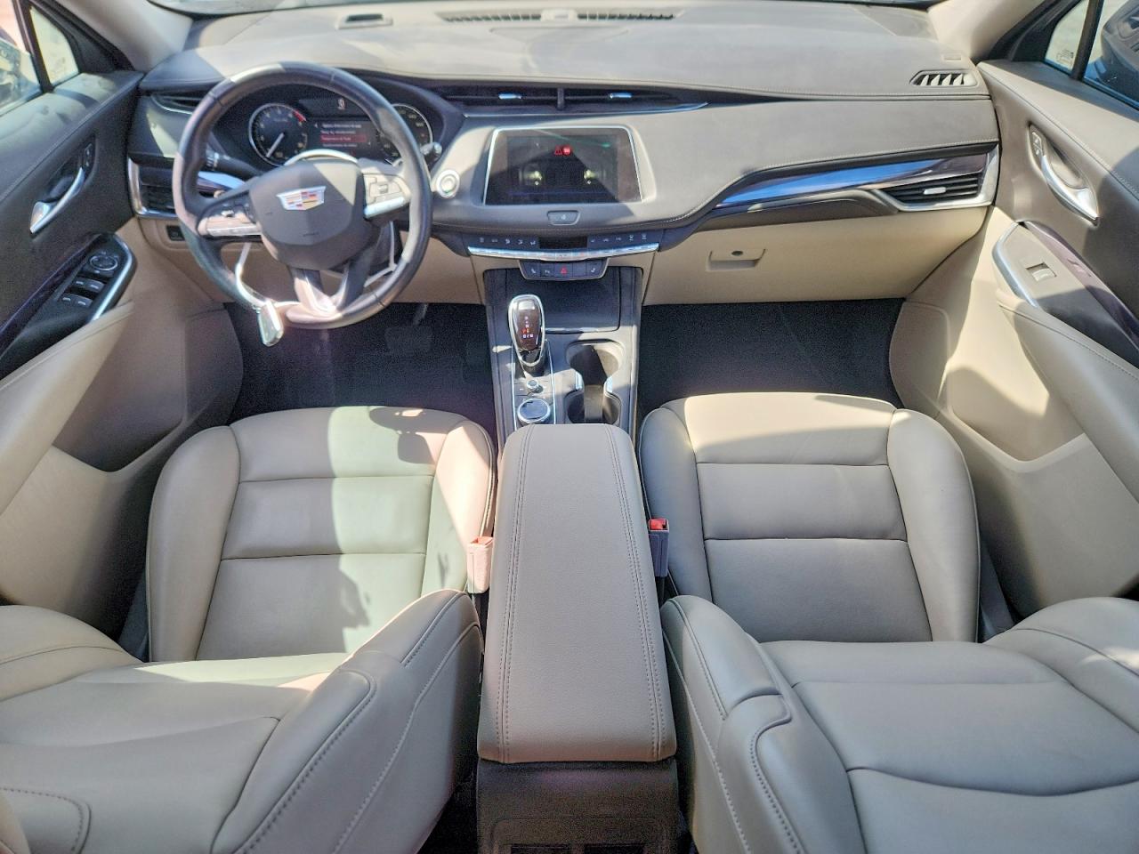 2023 CADILLAC XT4