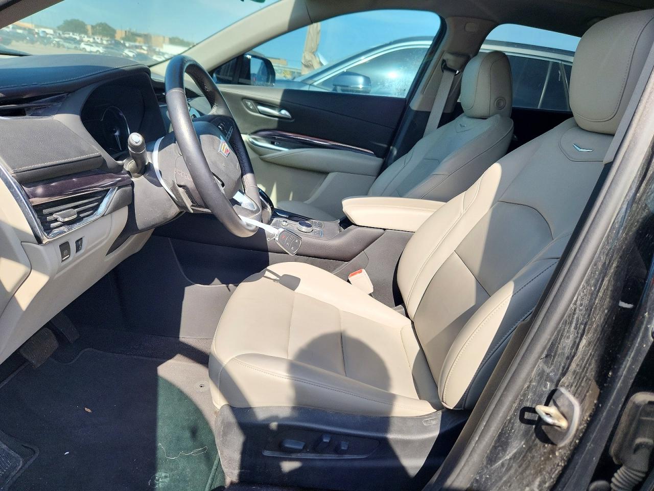 2023 CADILLAC XT4