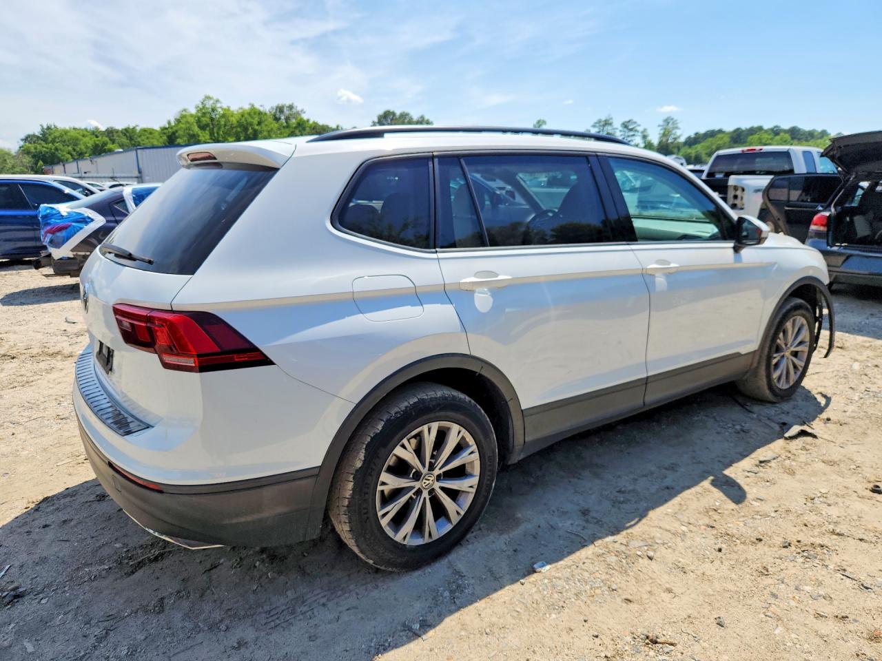 2019 VOLKSWAGEN TIGUAN