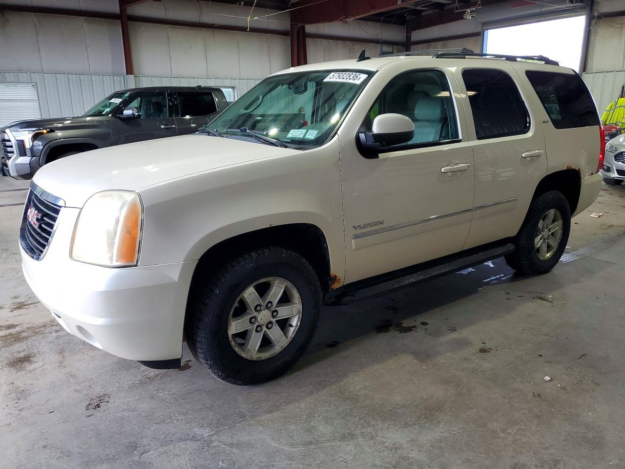 2012 GMC YUKON