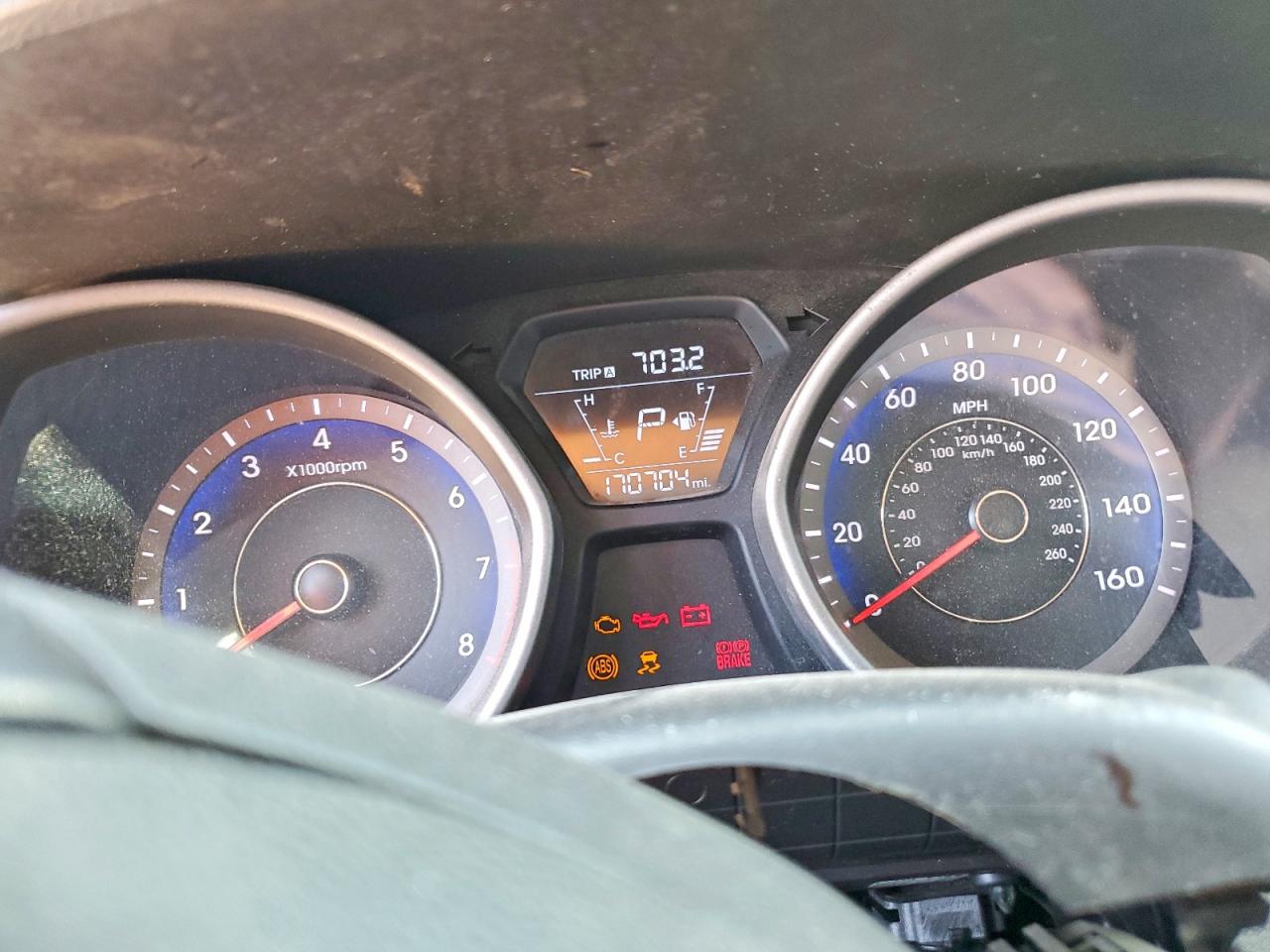 2015 HYUNDAI ELANTRA