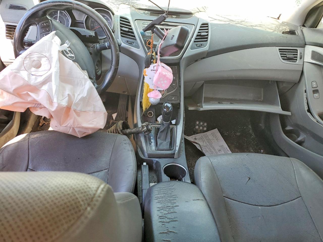 2015 HYUNDAI ELANTRA