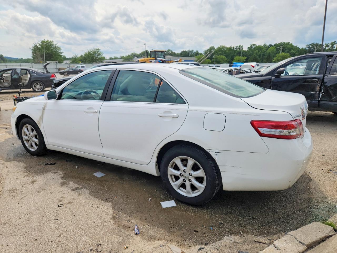 2010 TOYOTA CAMRY