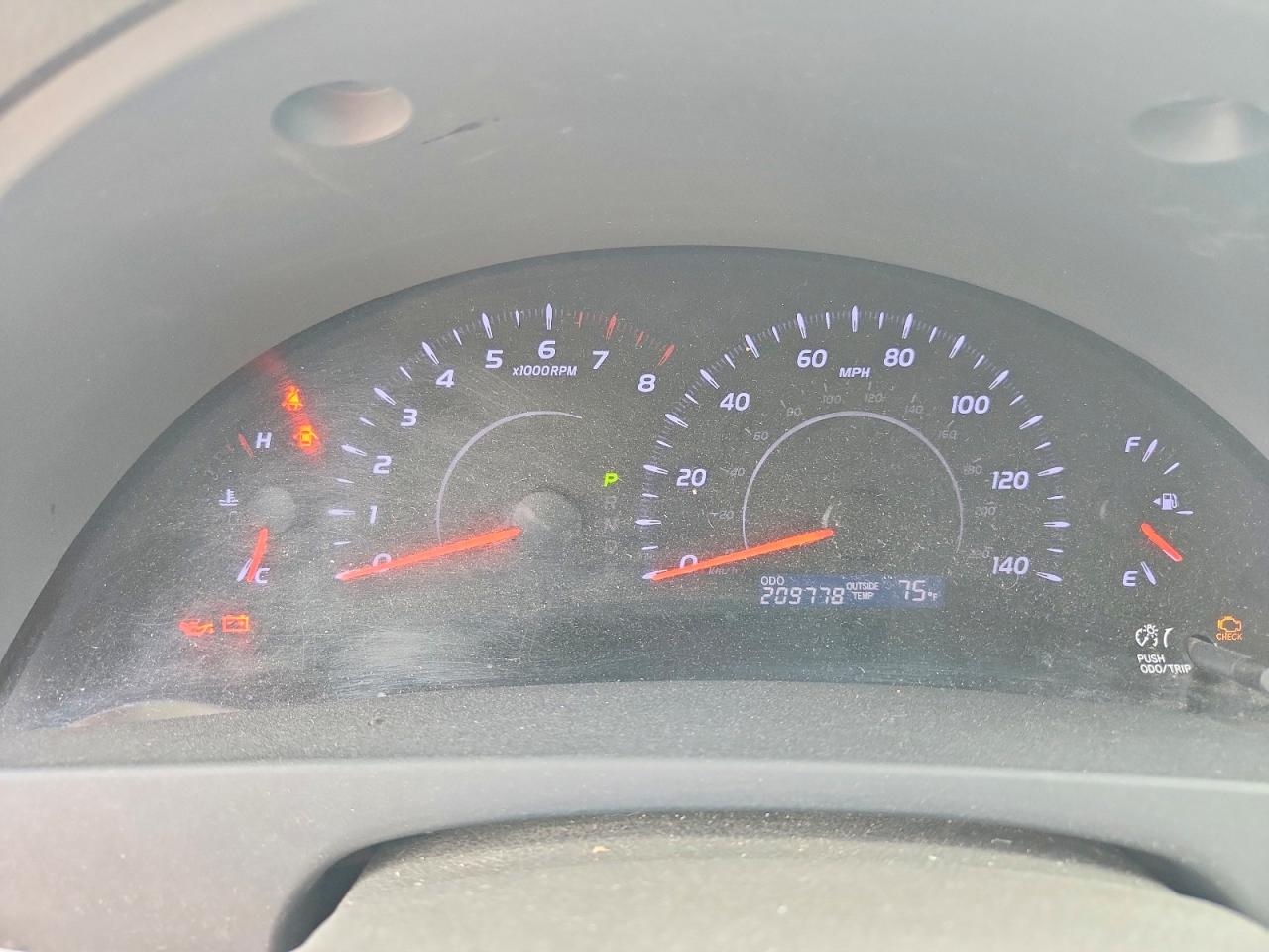2010 TOYOTA CAMRY