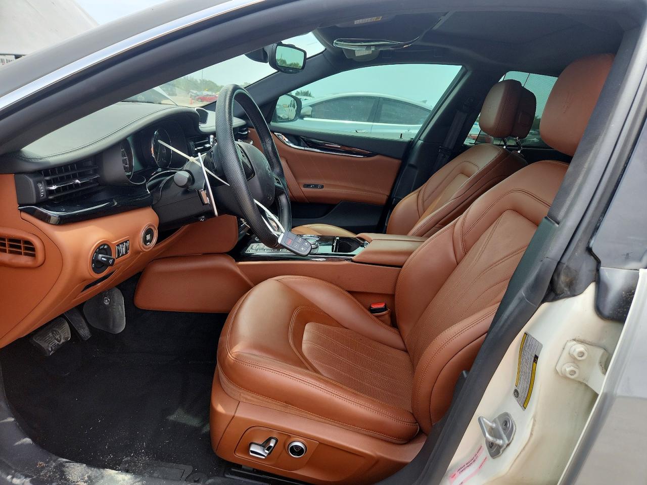 2022 MASERATI QUATTROPOR