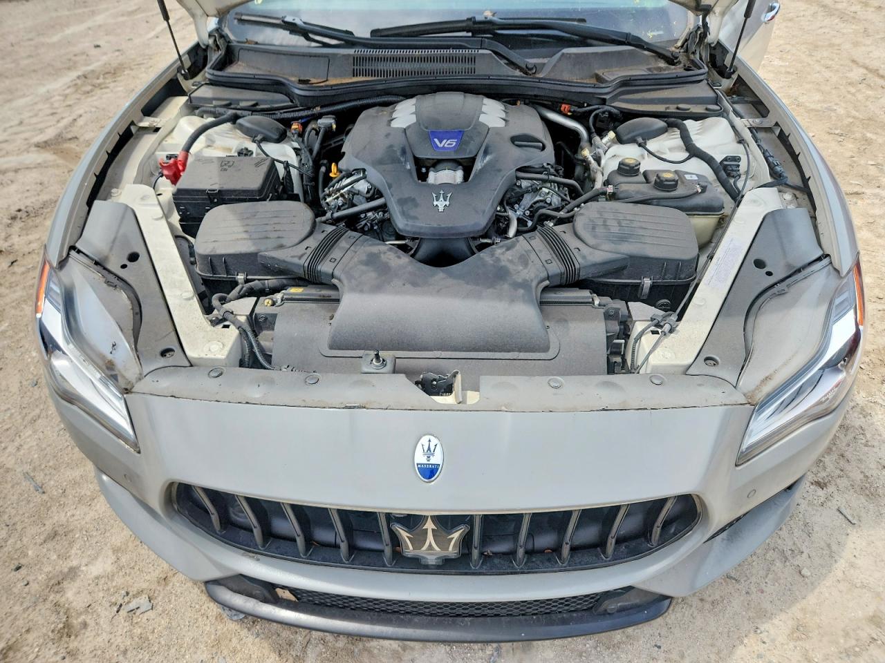 2022 MASERATI QUATTROPOR