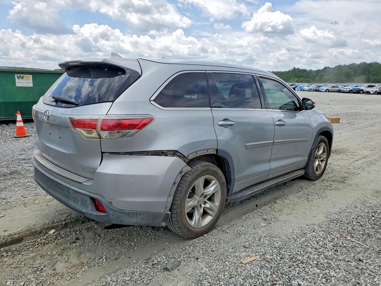 2014 TOYOTA HIGHLANDER