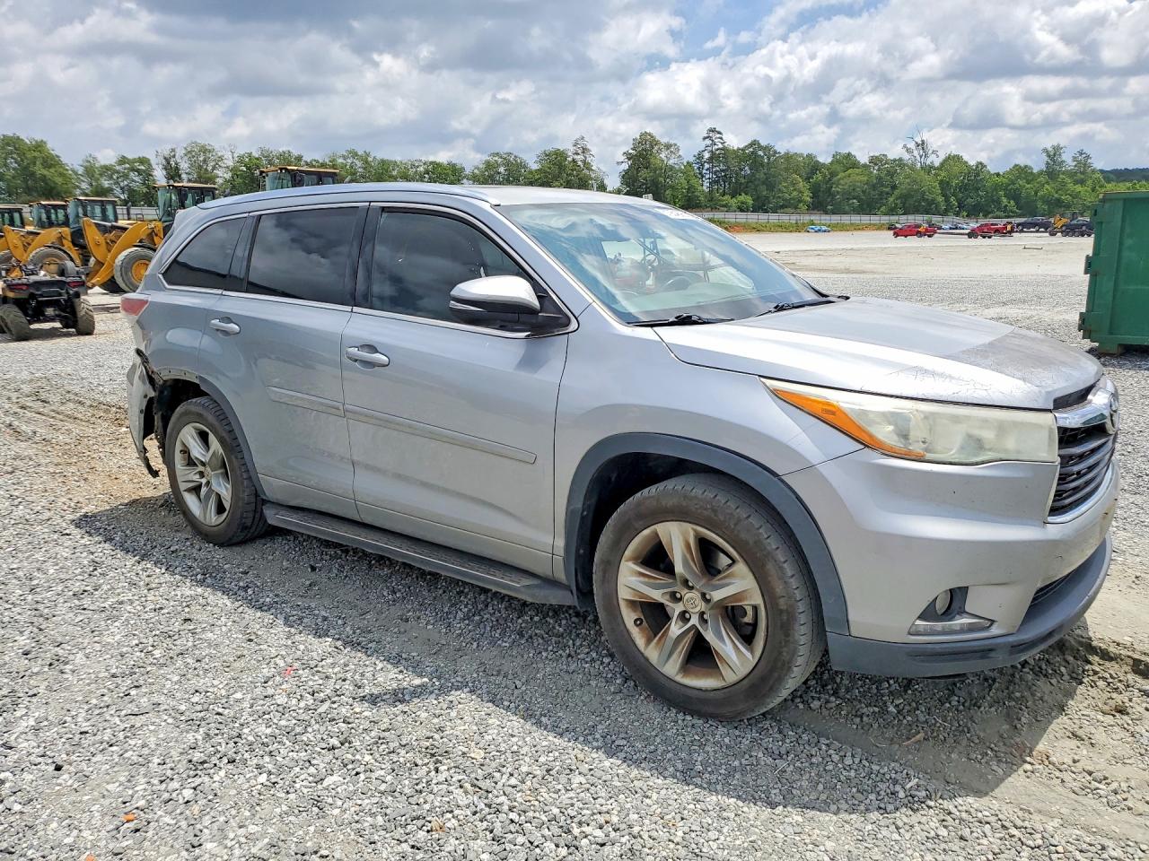 2014 TOYOTA HIGHLANDER
