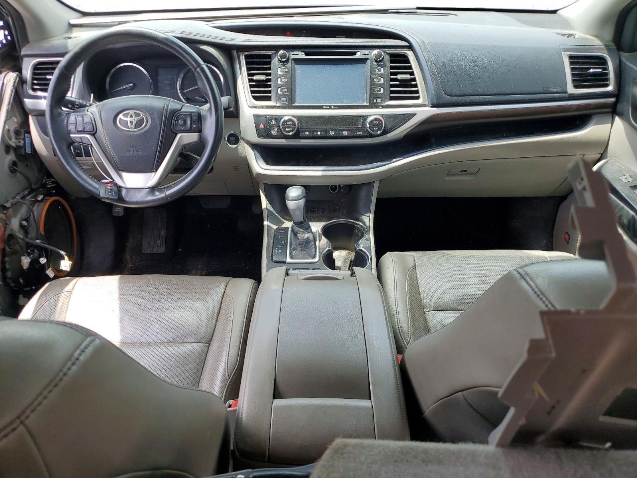 2014 TOYOTA HIGHLANDER