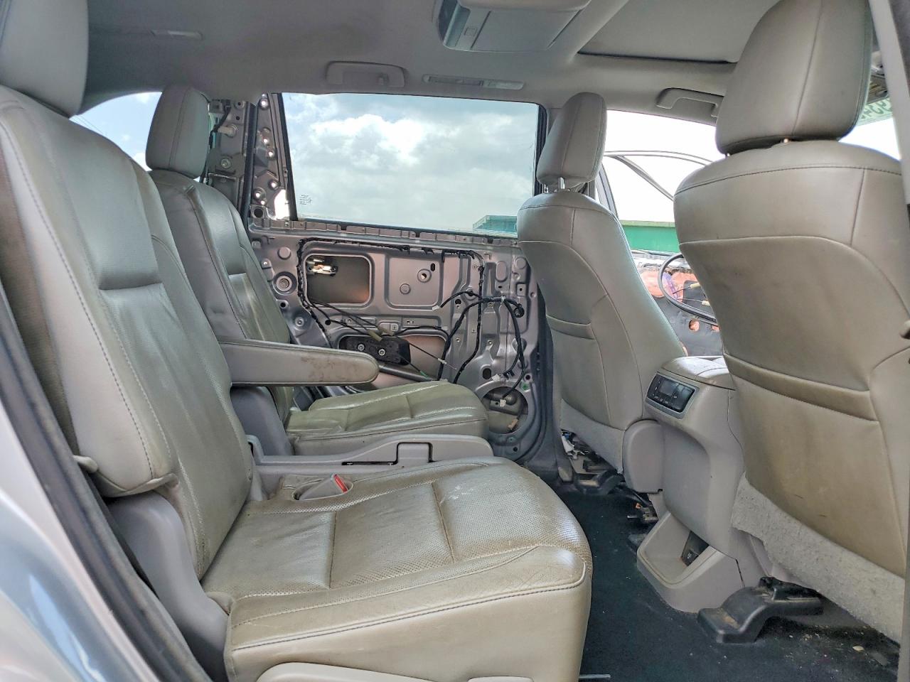 2014 TOYOTA HIGHLANDER