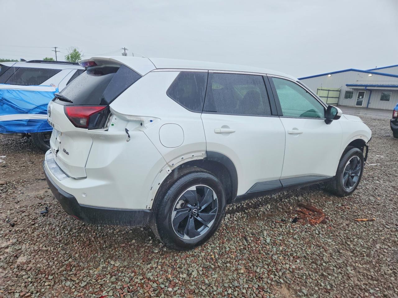 2024 NISSAN ROGUE