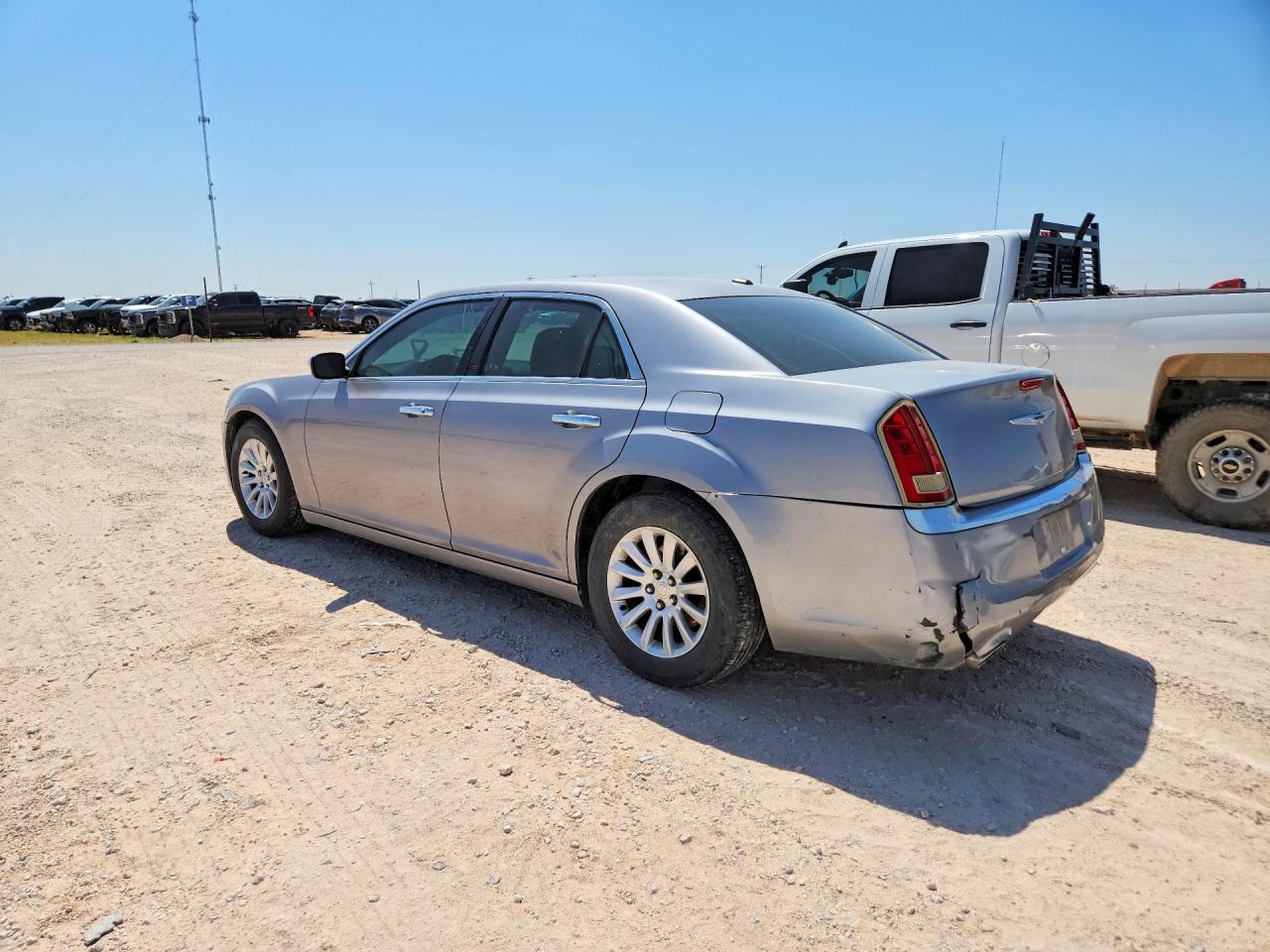 2011 CHRYSLER 300