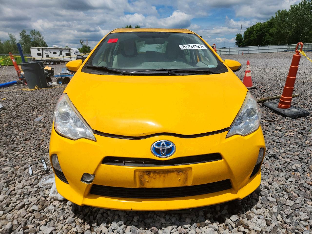 2014 TOYOTA PRIUS