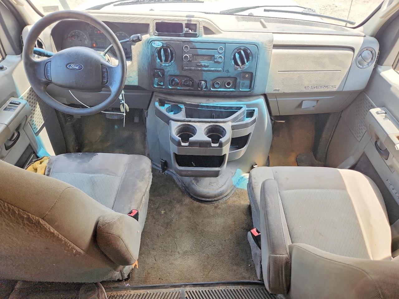 2013 FORD ECONOLINE