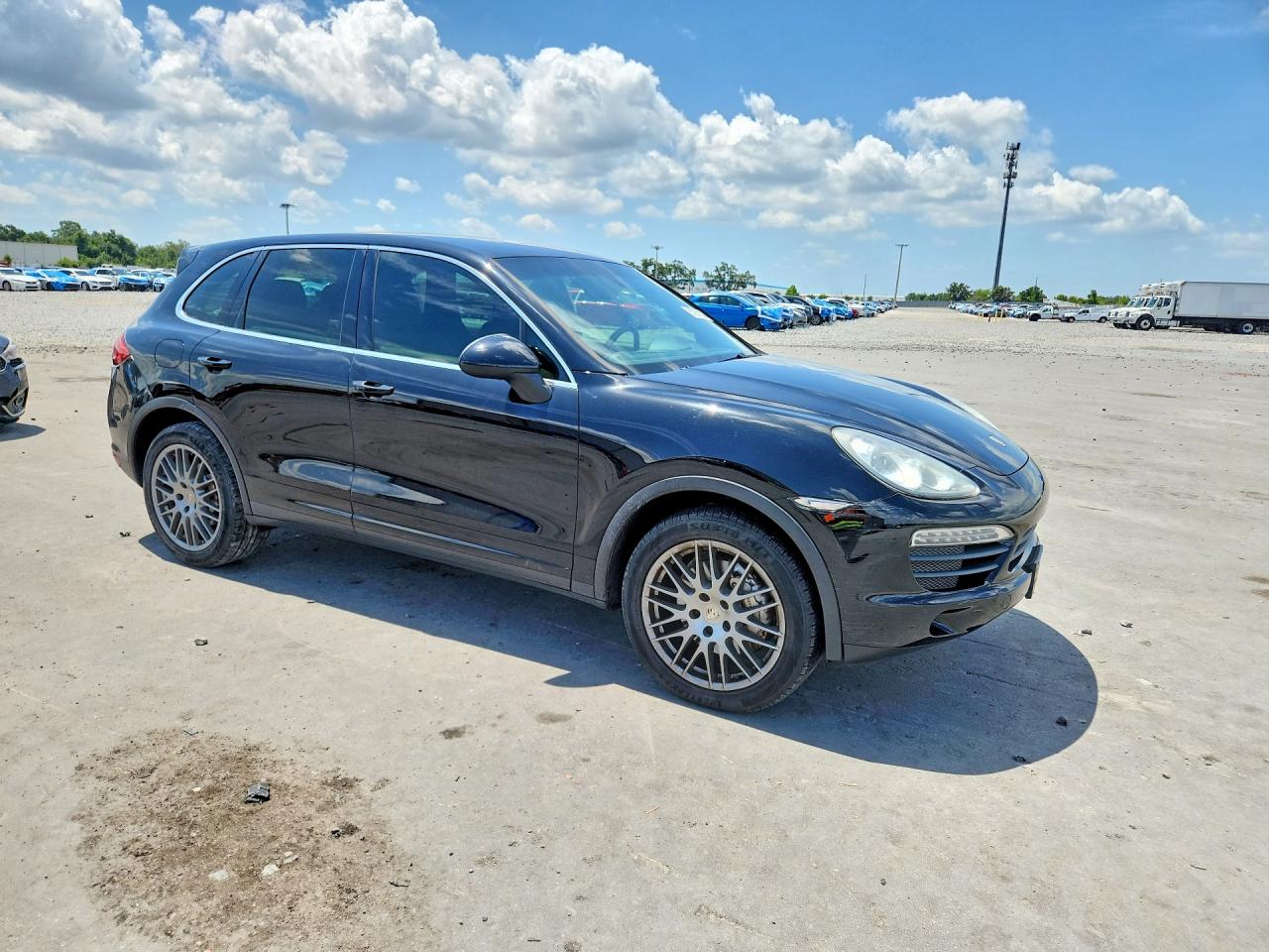 2012 PORSCHE CAYENNE