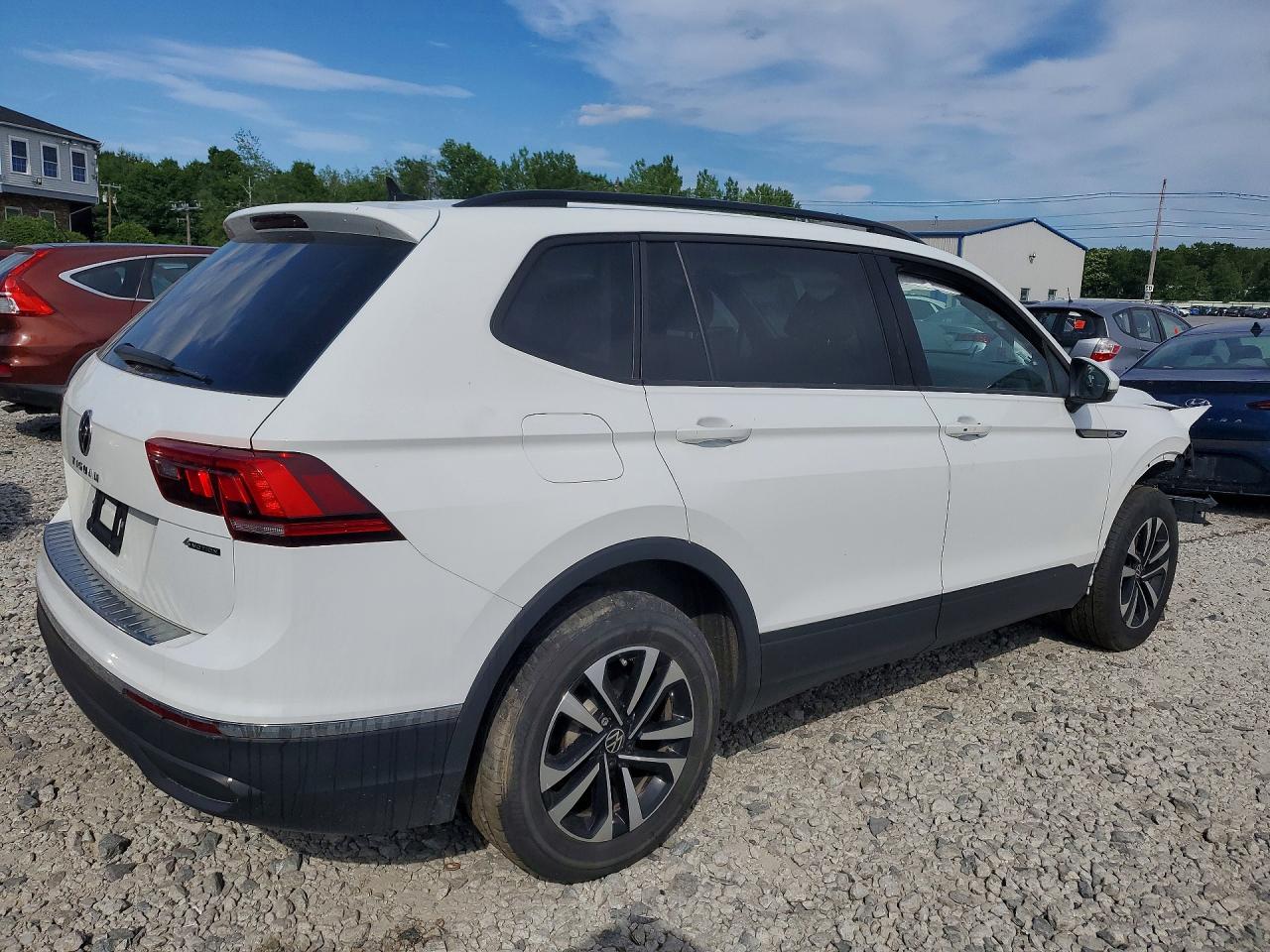 2022 VOLKSWAGEN TIGUAN