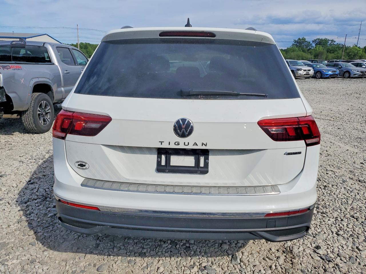 2022 VOLKSWAGEN TIGUAN