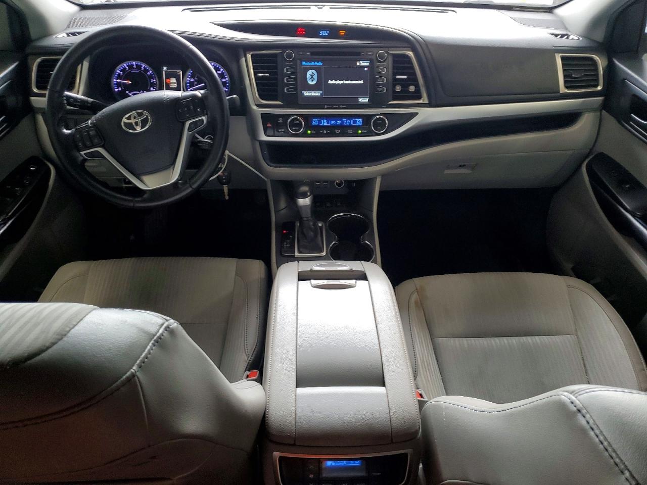 2019 TOYOTA HIGHLANDER