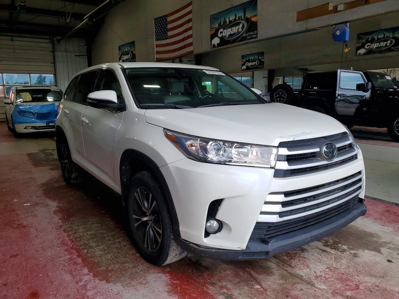 2019 TOYOTA HIGHLANDER