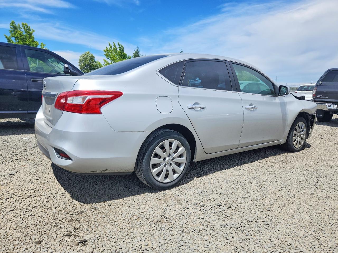 2016 NISSAN SENTRA