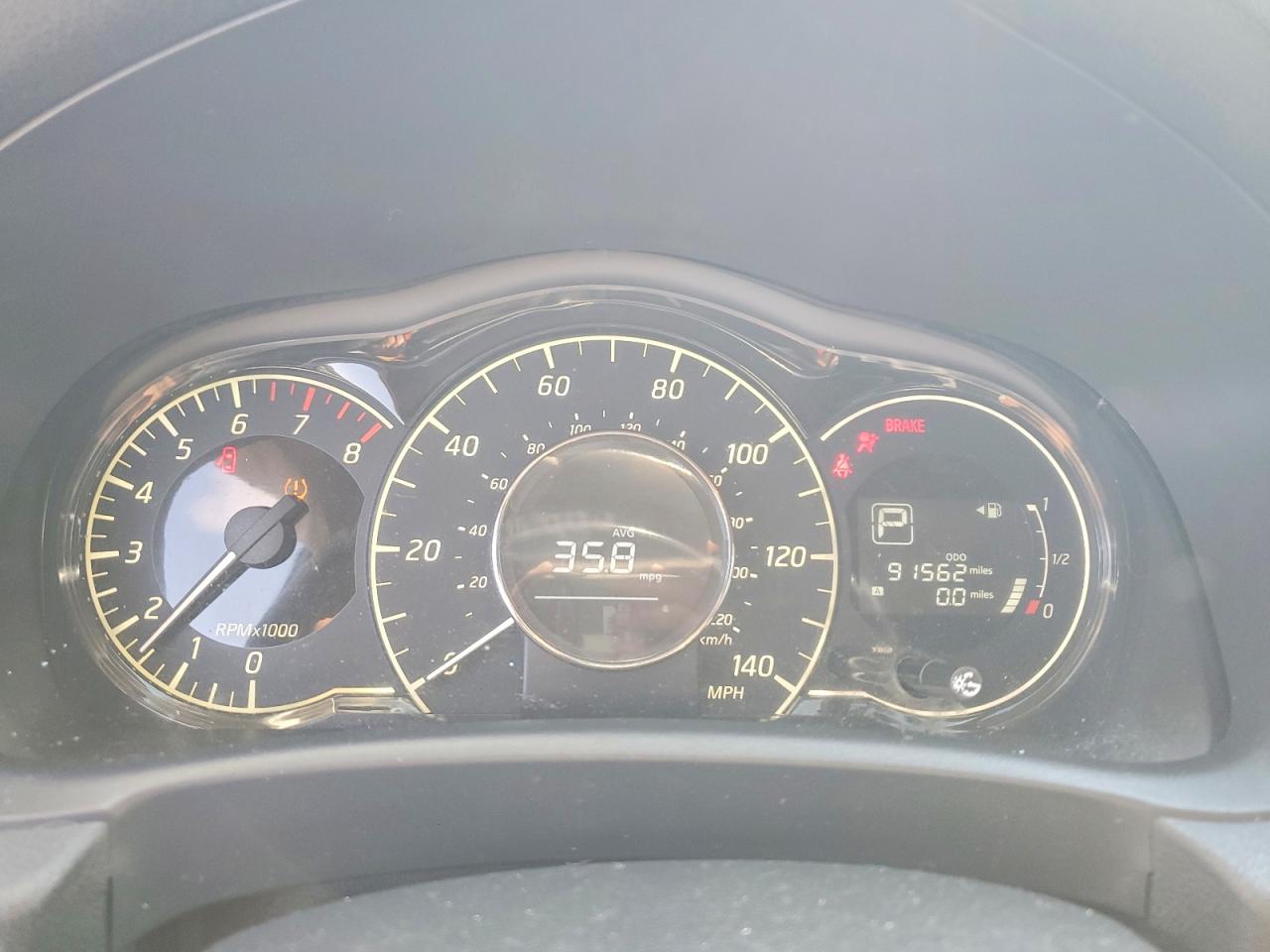 2017 NISSAN VERSA