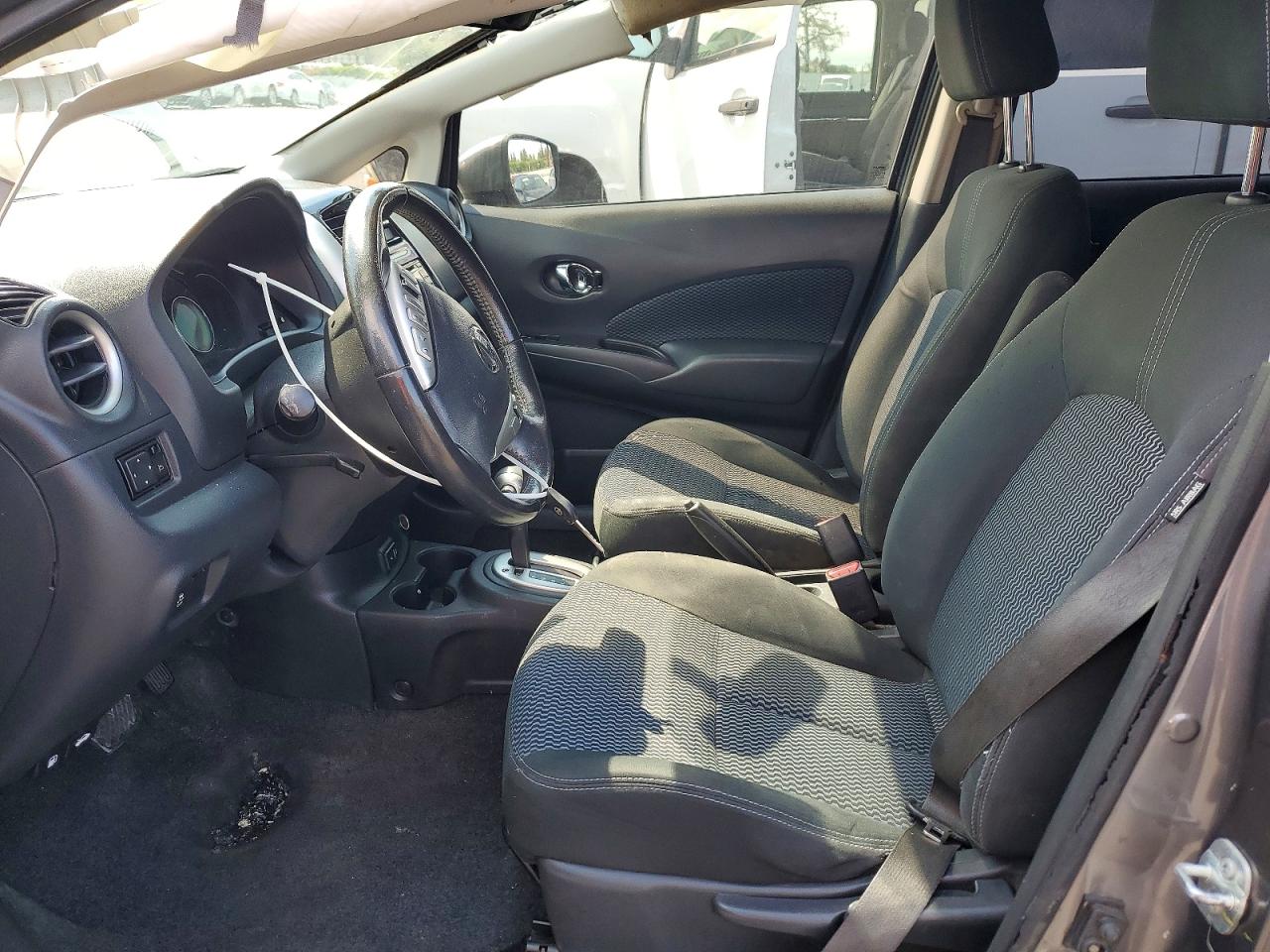 2017 NISSAN VERSA
