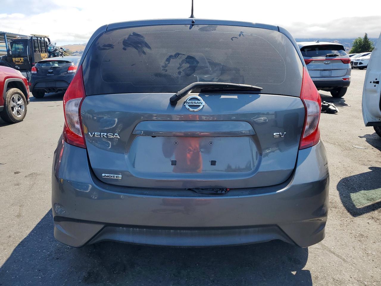 2017 NISSAN VERSA