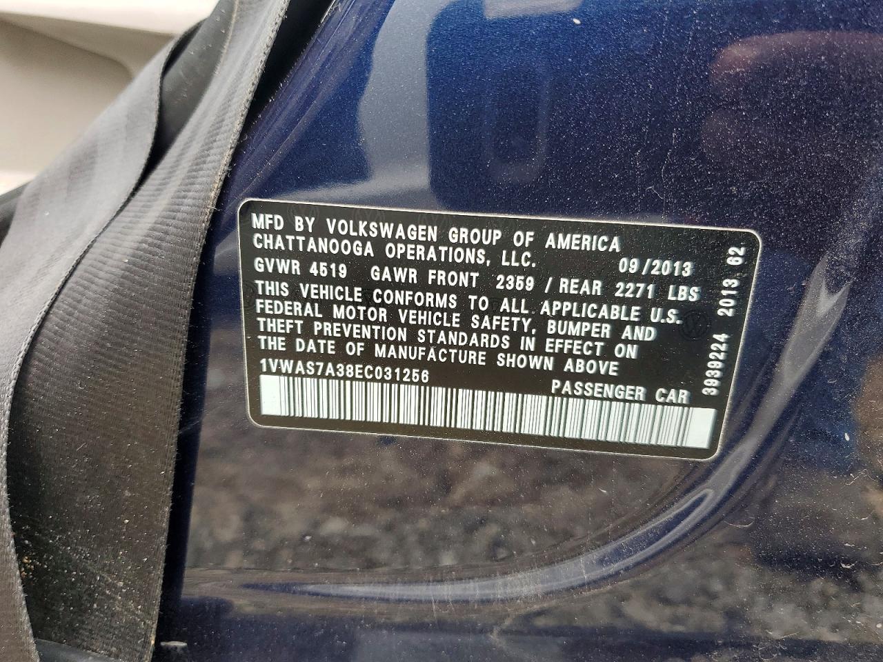 2014 VOLKSWAGEN PASSAT