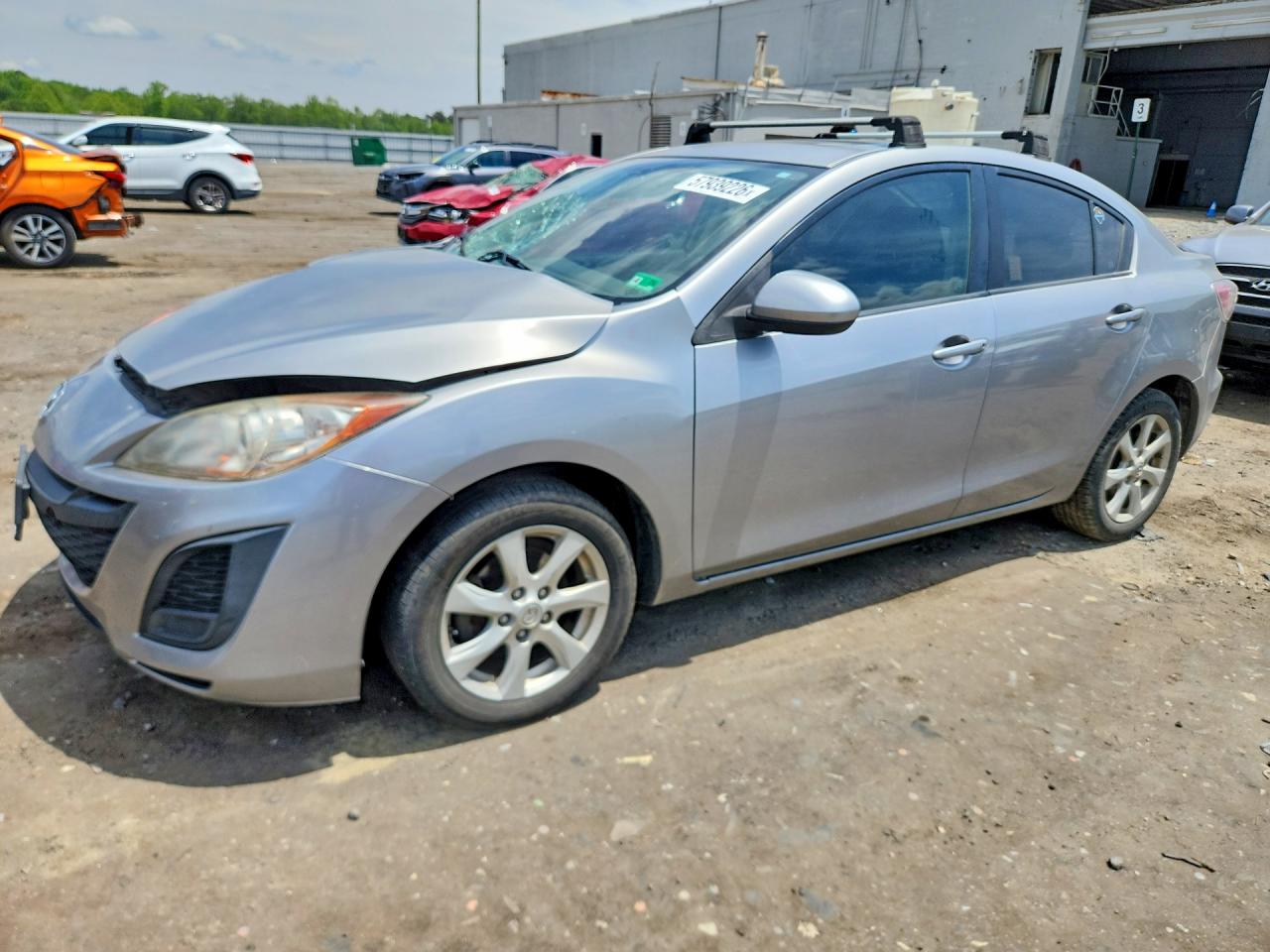 2011 MAZDA 3