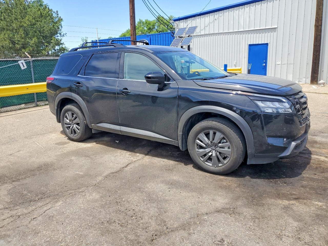 2025 NISSAN PATHFINDER