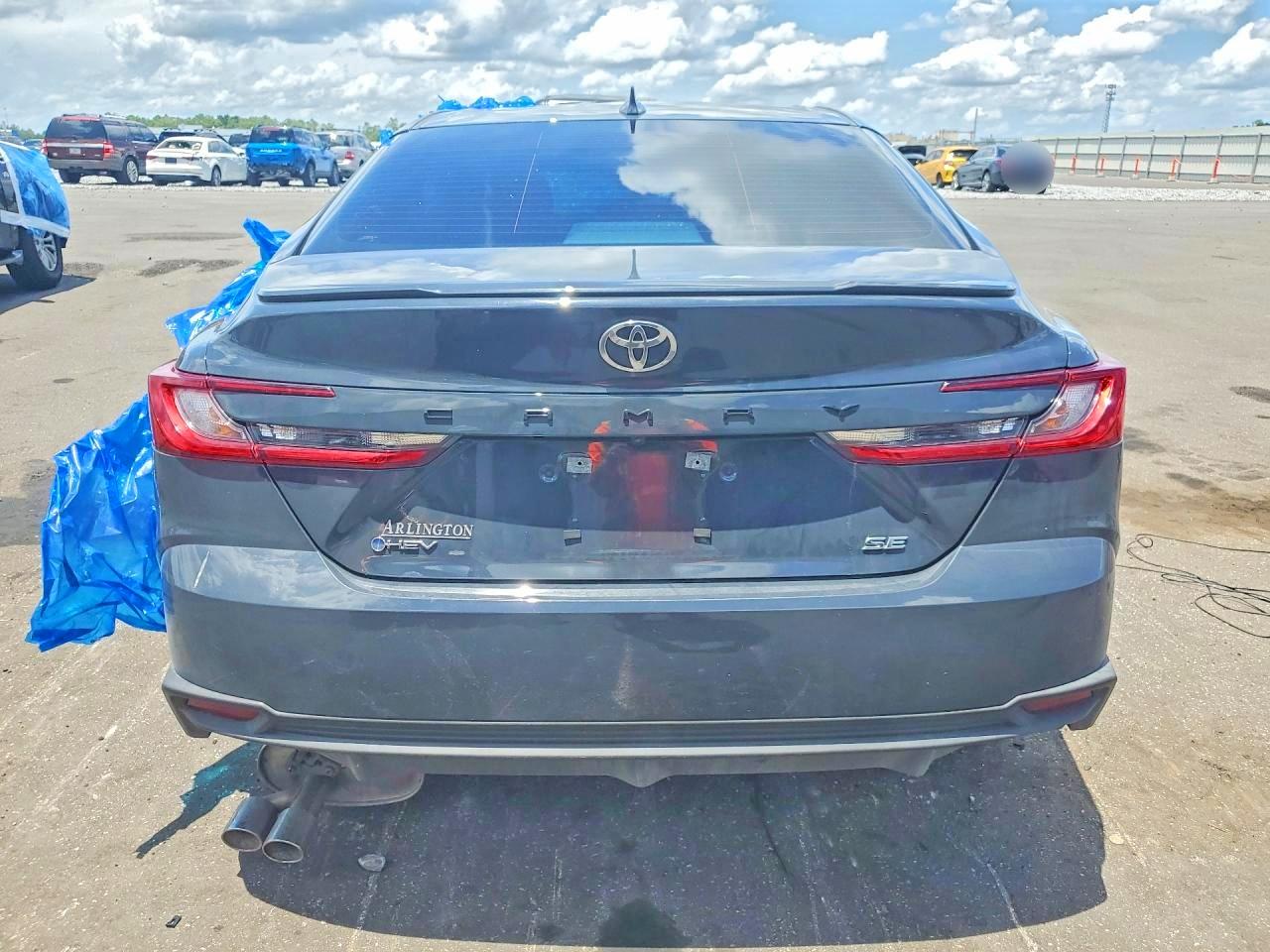 2026 TOYOTA CAMRY